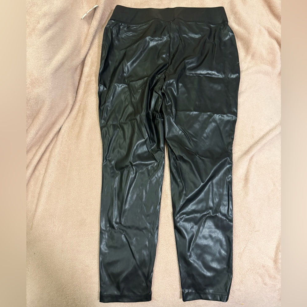 🟡🟡INC International Concepts Black Faux Leather Pants